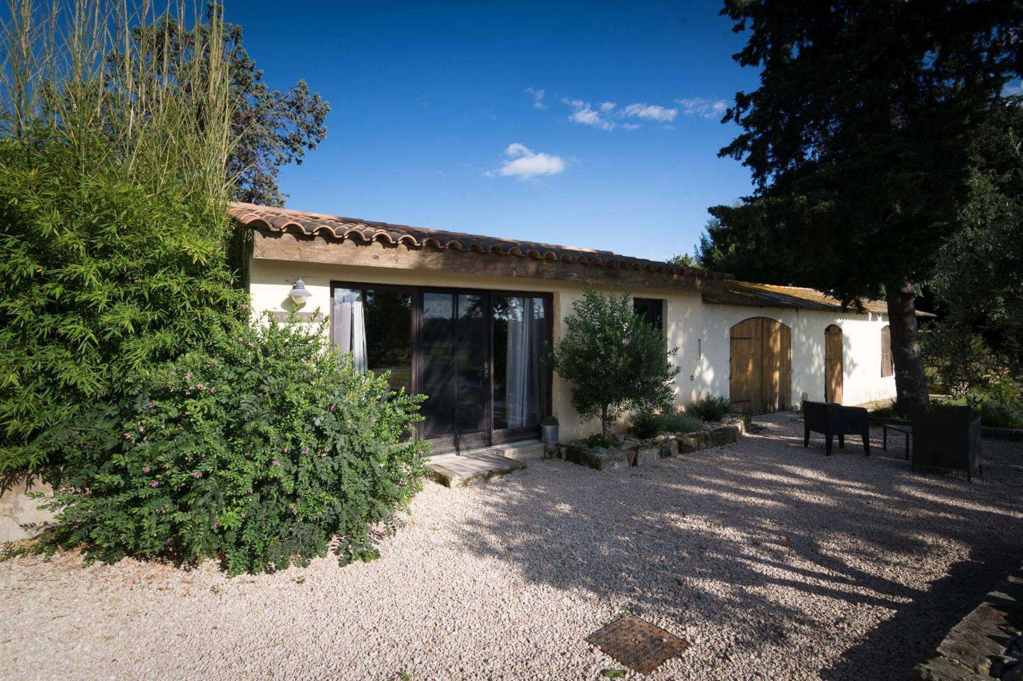 B&B Maison D'Hote Et Gite Mas D'Eymard Arles Szoba fotó